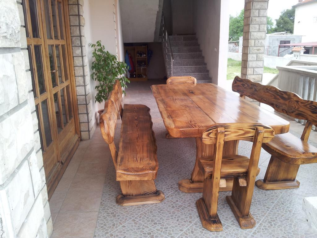 Apartment Fabijana Biograd Na Moru Exteriör bild