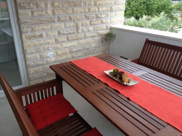 Apartment Fabijana Biograd Na Moru Exteriör bild
