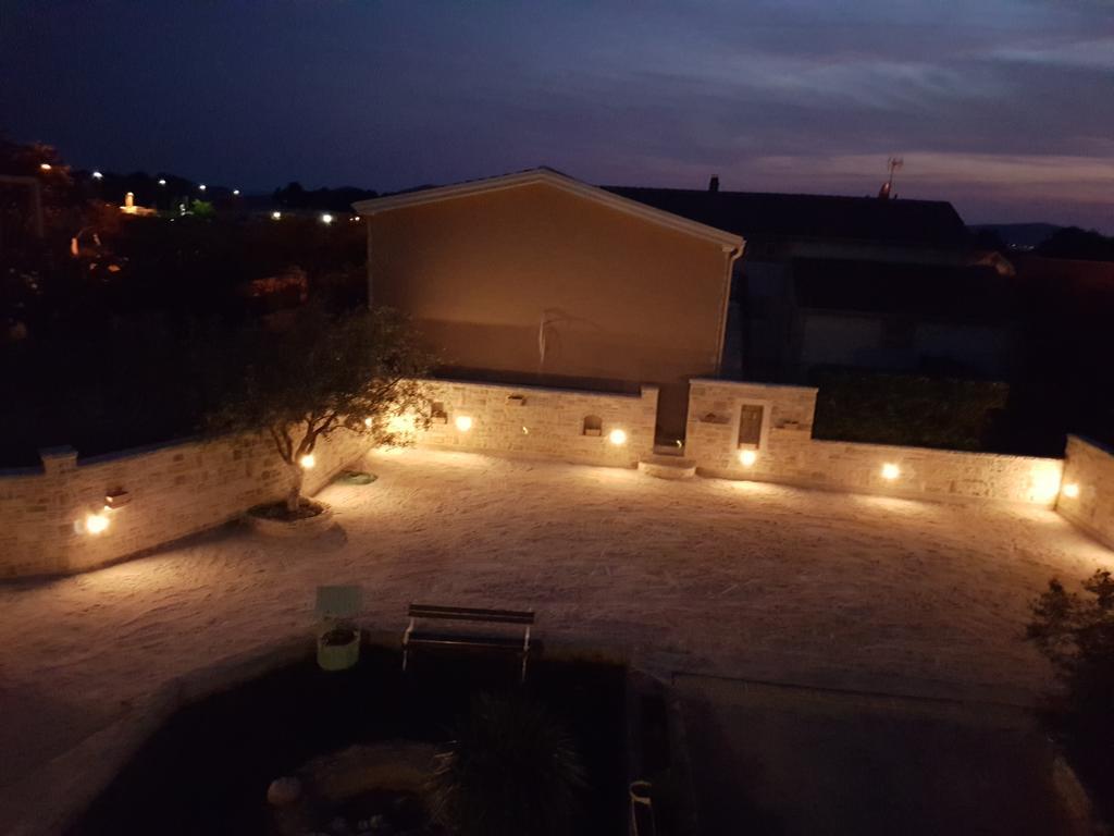 Apartment Fabijana Biograd Na Moru Exteriör bild